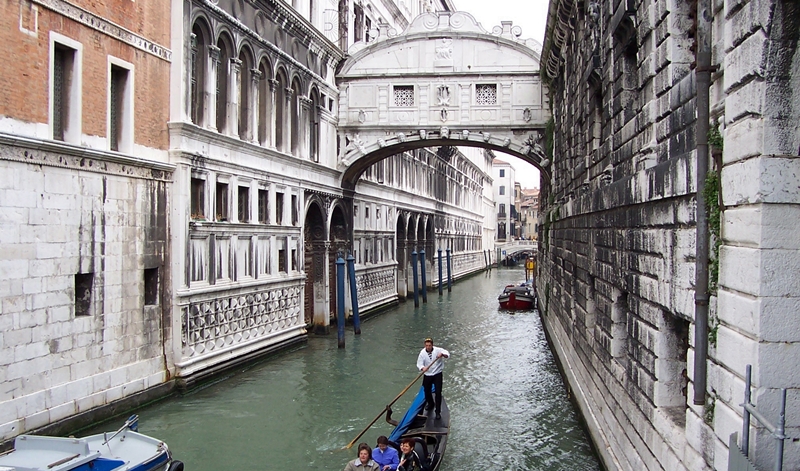 bridge of sighs