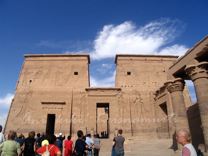 2.IMG_0449aswan-Philae Isl-temple of isis---
