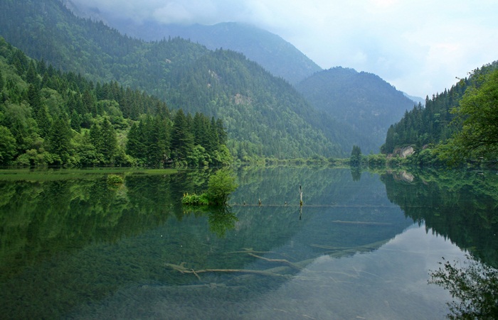 21.ARROW BAMBOO LAKE