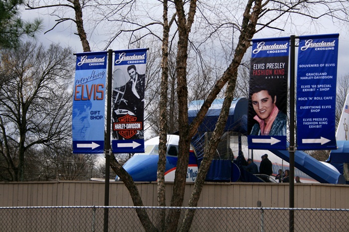 21.elvis p boulevard