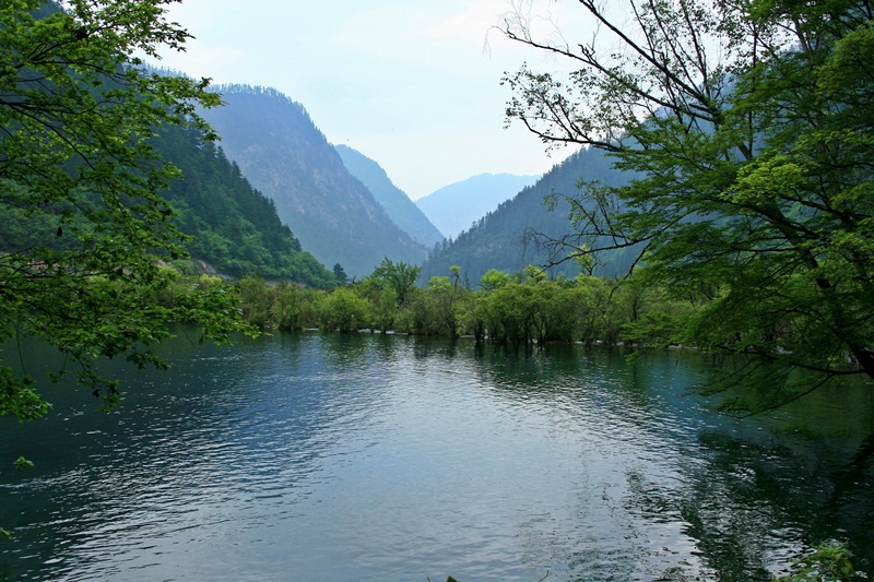 71.SLEEPING DRAGONLAKE