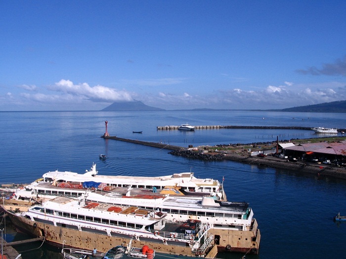 menado- jetty to bunaken