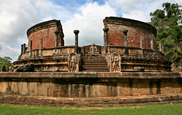POLONNARUWA