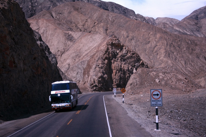 bus trip paracas-nazca