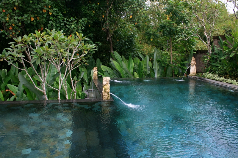 architecture-swimming pool