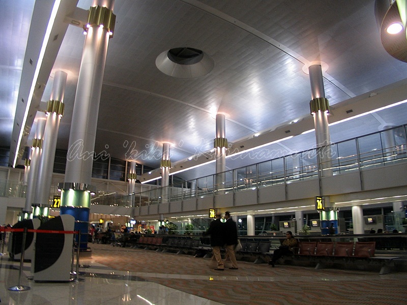 dubai airport, 2007
