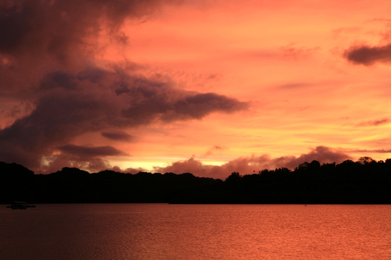 IMG_6237 on NGERKEBESANG-koror bridge