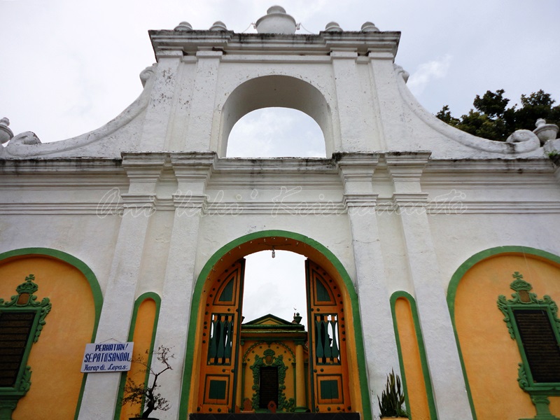 sumenep, asta ttinggi cemetery