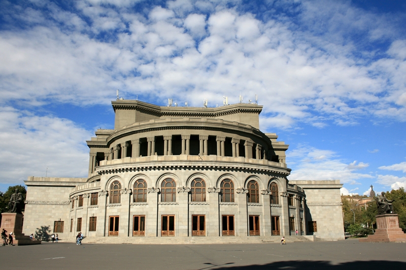 opera house