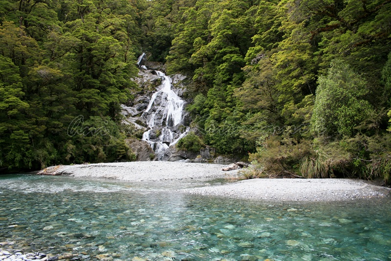 fantail falls, new zealand