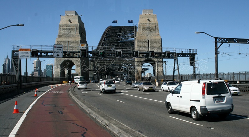 sydney harbour bridge, sydney,australia