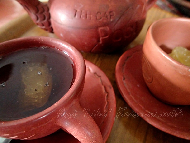 traditional tea set